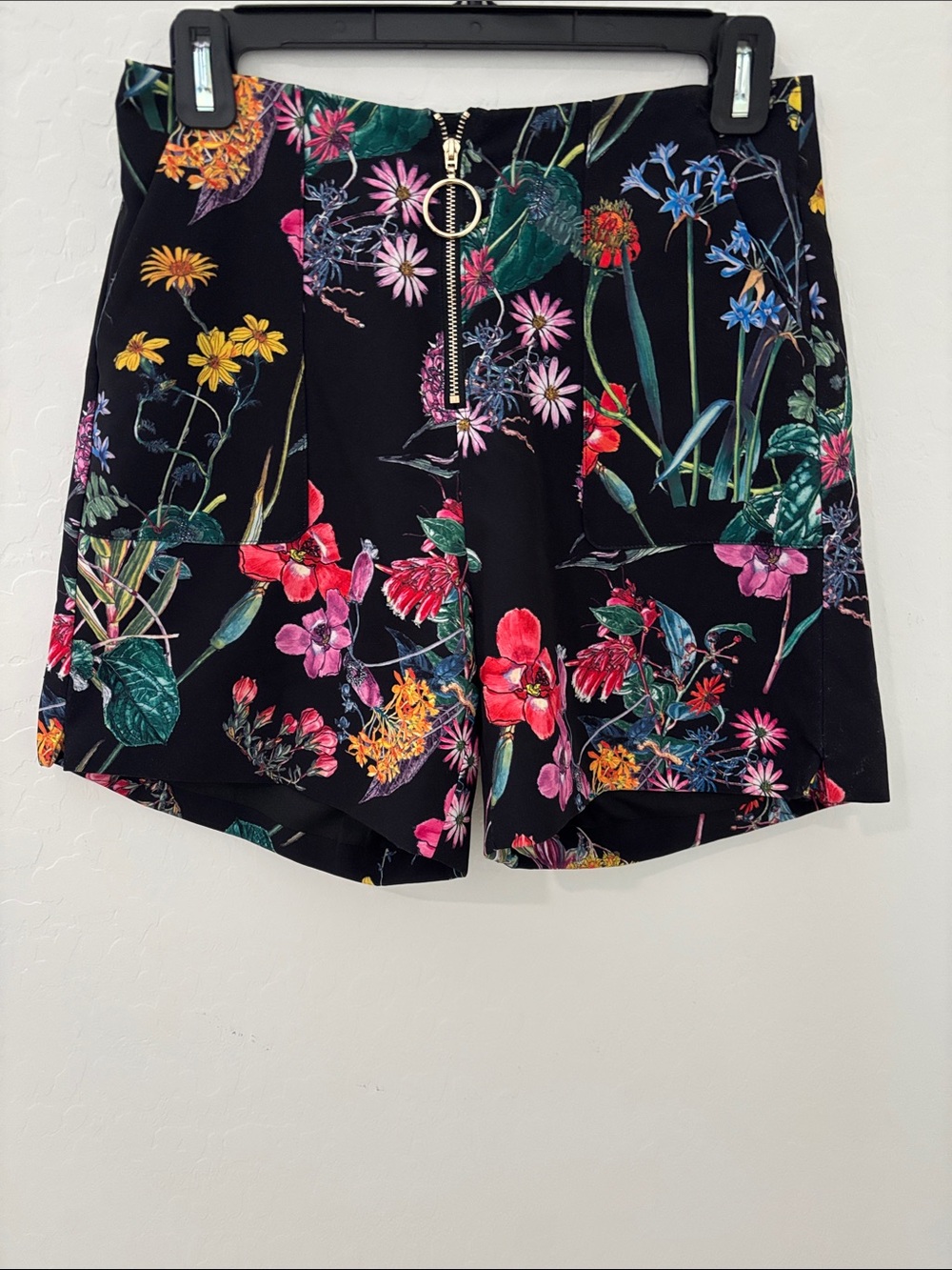 Gracia Black Floral High Waist Shorts with Front Zip